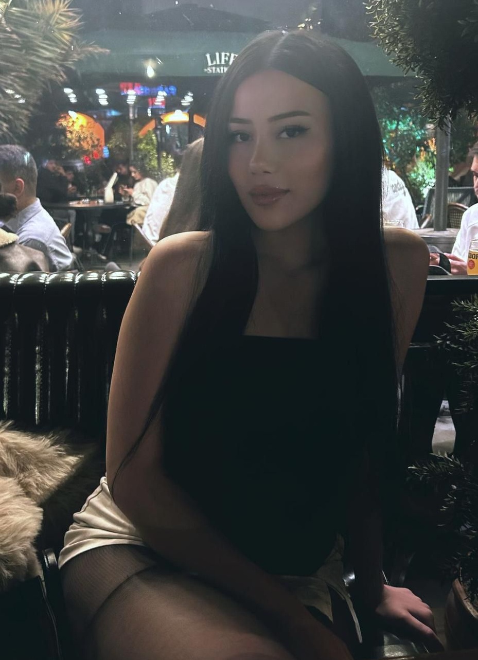 Ayşe fotoğraf 1
